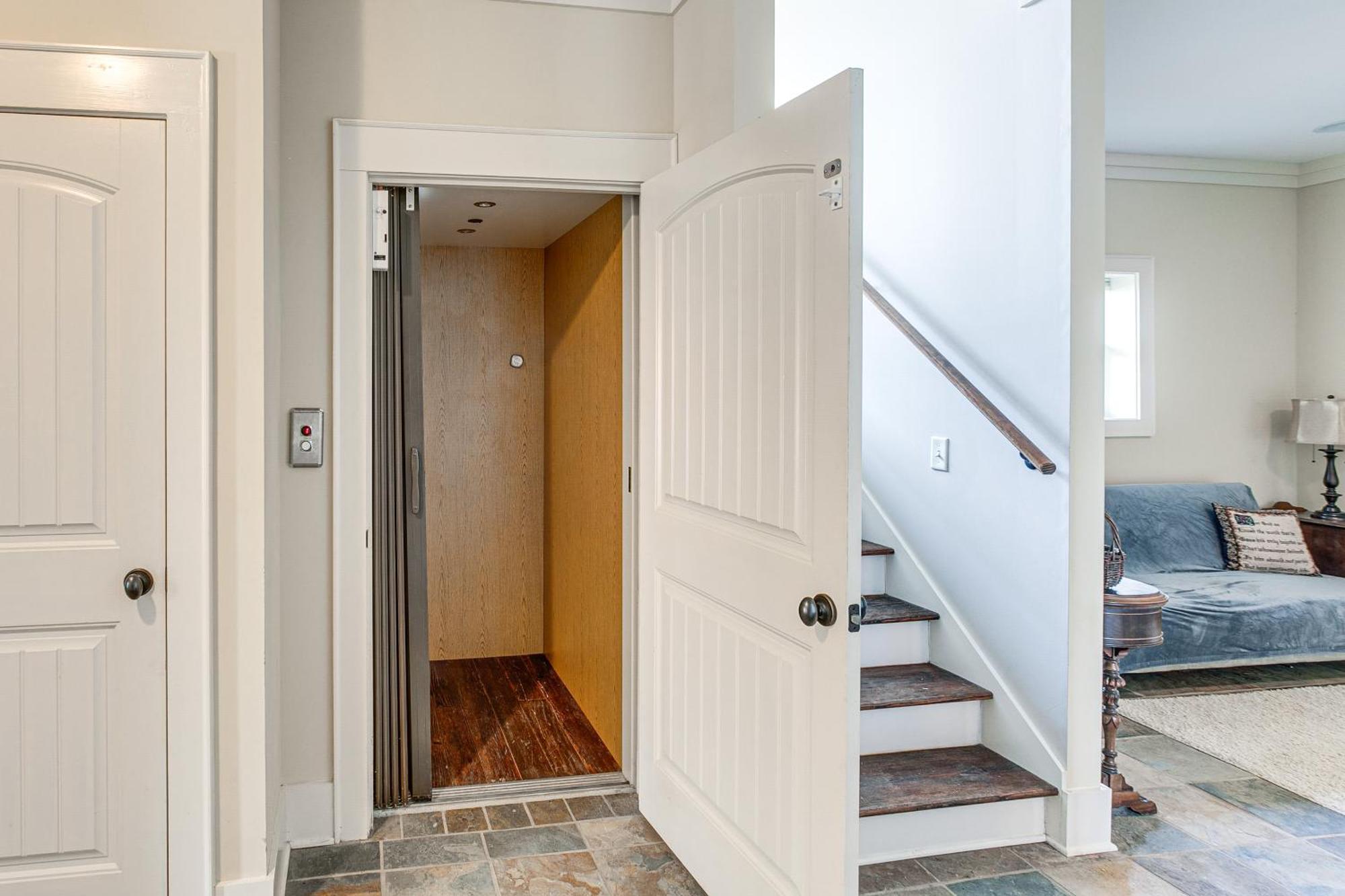 Secluded Home With Deck - Near Downtown Fitzgerald! Eksteriør billede